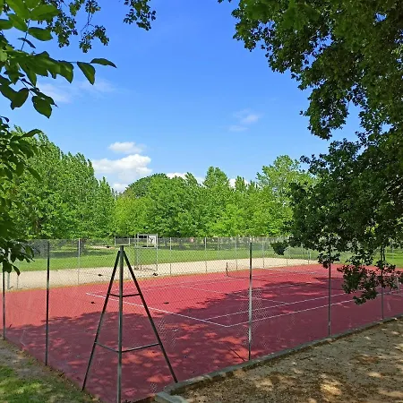 Holiday park Domaine Le Moulin Neuf